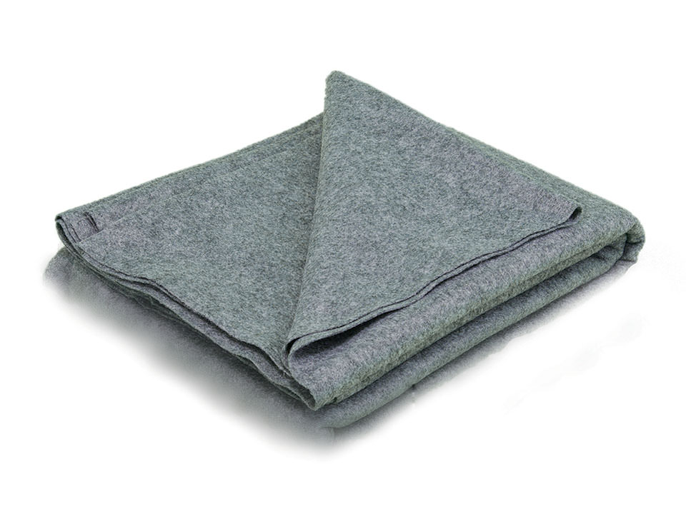 62292 Graham Medical® 50` x 84` gray single-use Comfort1® Polyester Blankets